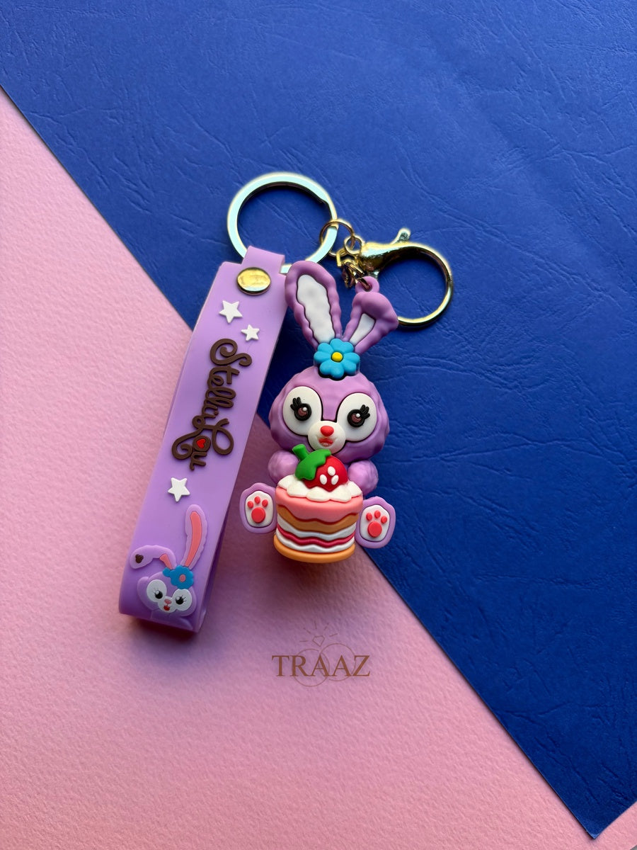 StellaLou Cake Keychain