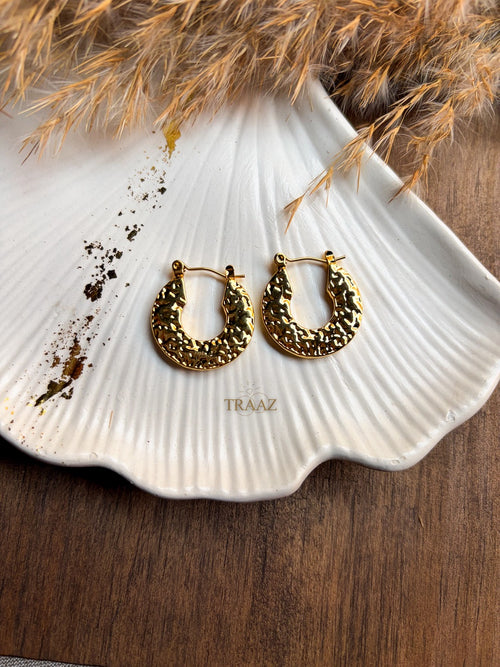 Basic Gold earrings