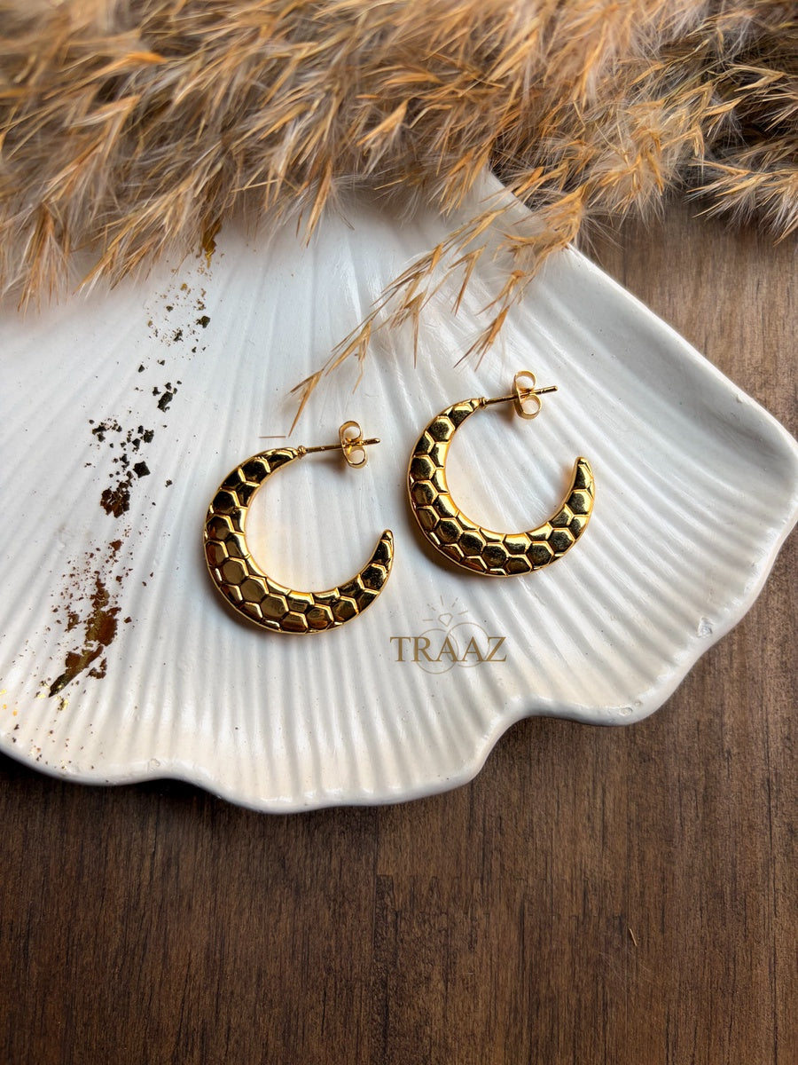 Gold Circle earrings