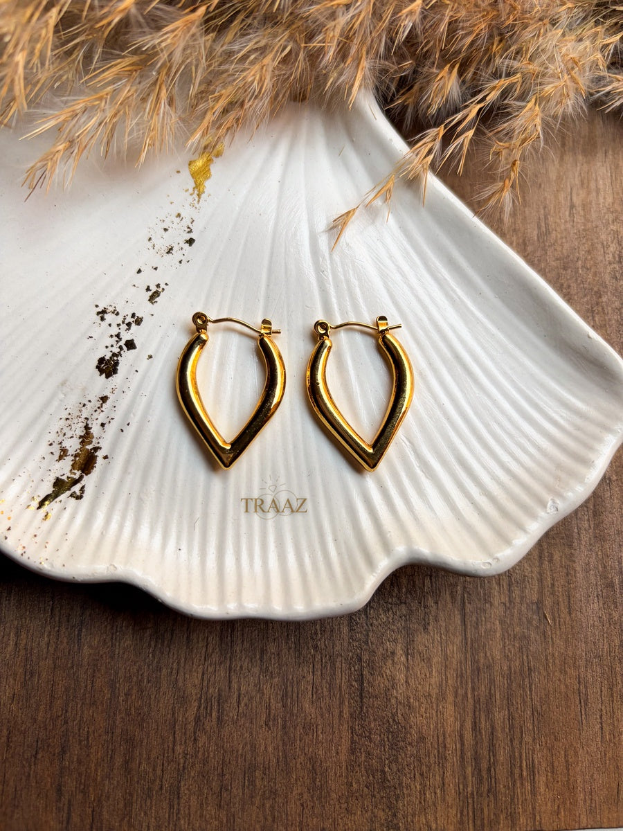 Leaf Point Hoop Earrings