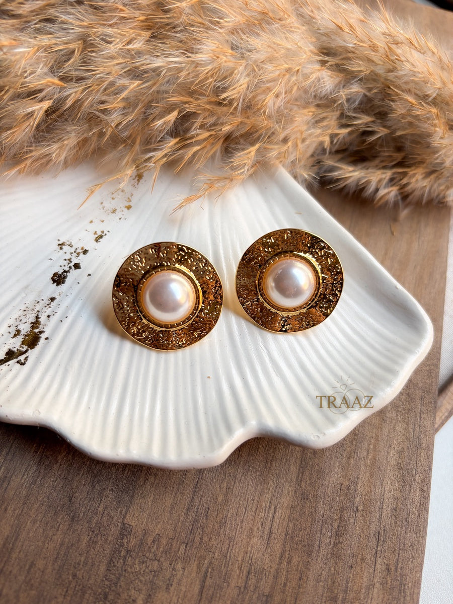 Heritage Pearl Earring