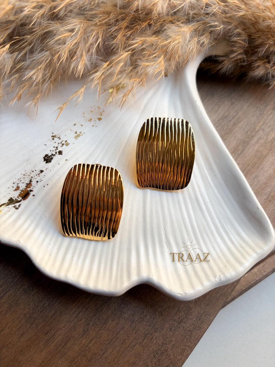 Textured Gold Bar Earring