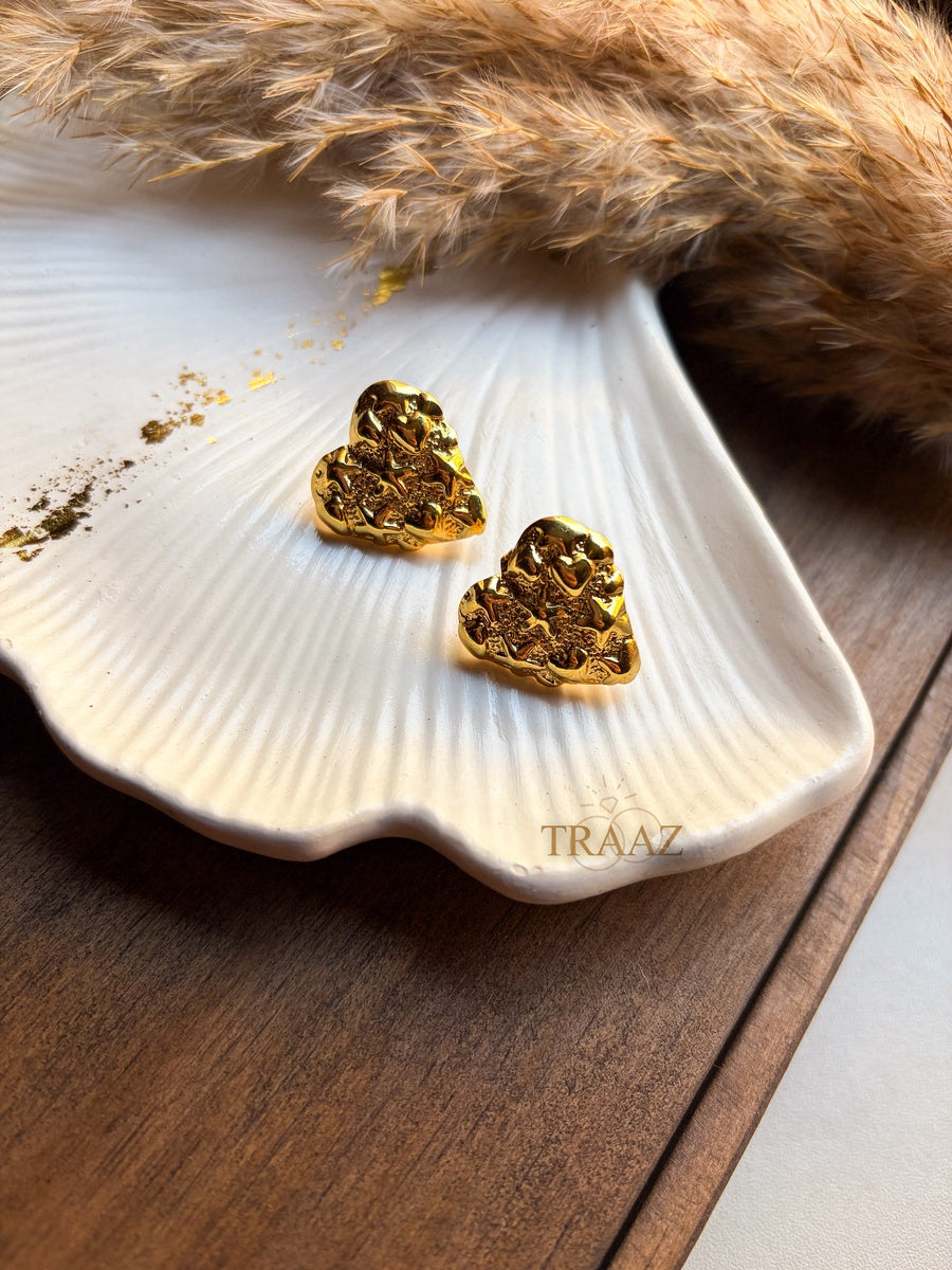 Embossed Gold Heart Earring