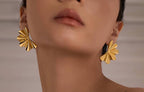 Golden Fan Sculpt Earring