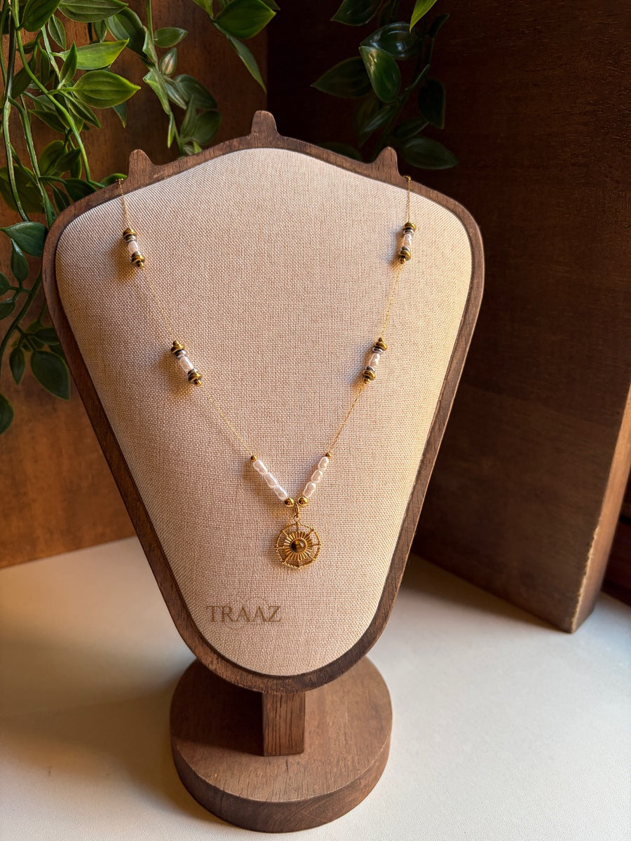 ☀️ Sunburst Pearl Necklace
