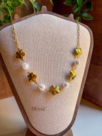 ✨ Golden Star Pearl Necklace