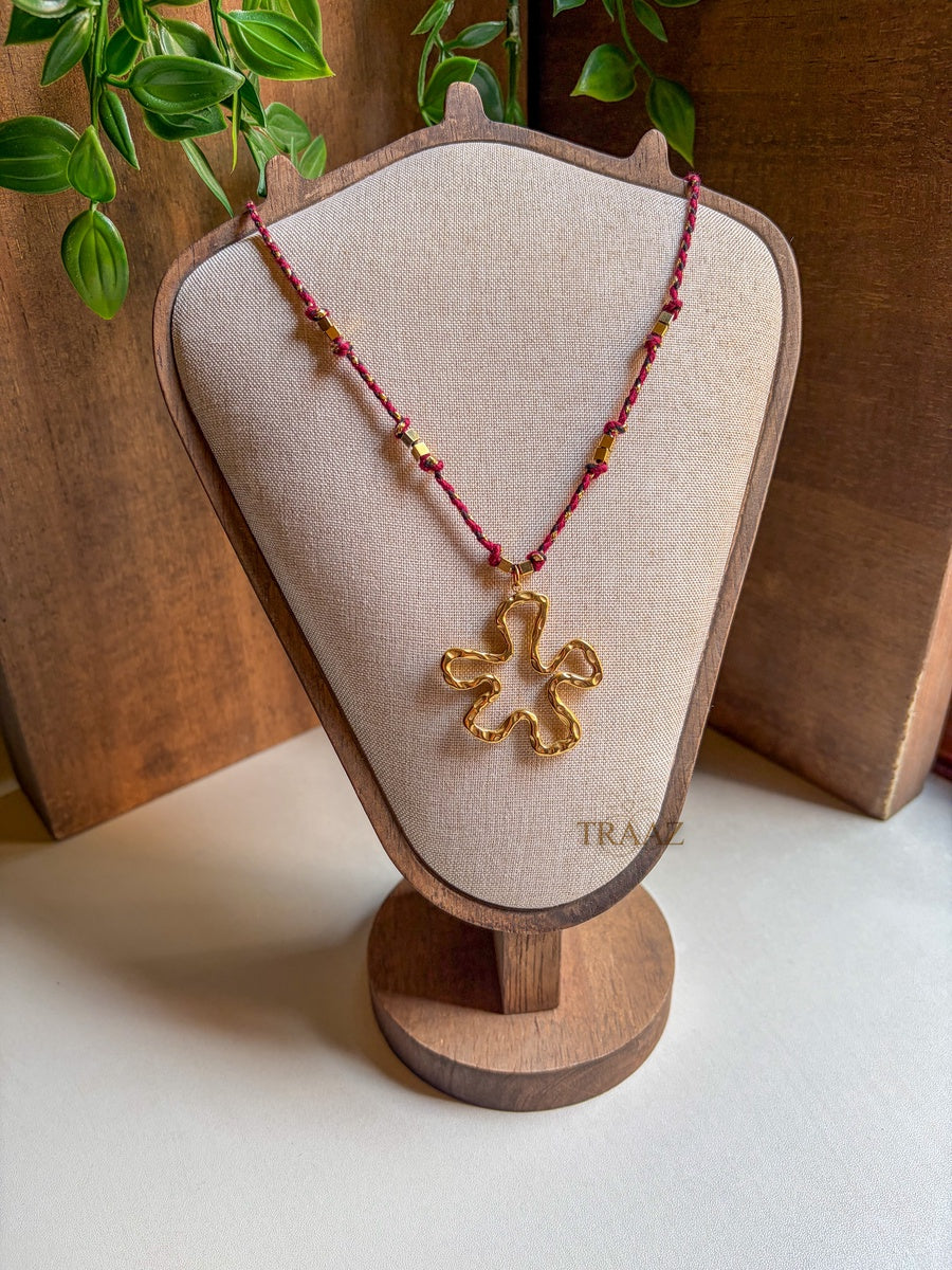  Golden Bloom Necklace