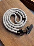 White Mobile Chain