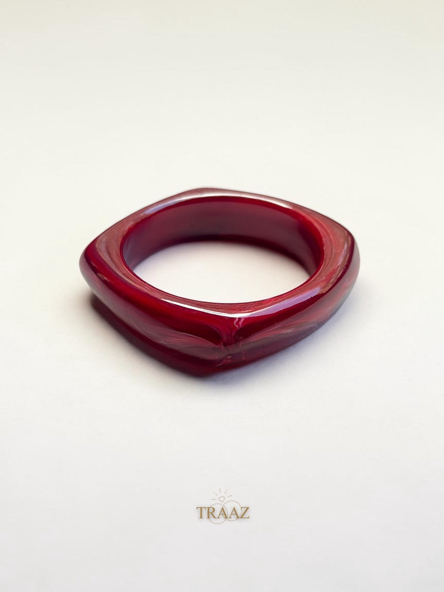 Burgundy Curved square acrylic bangle