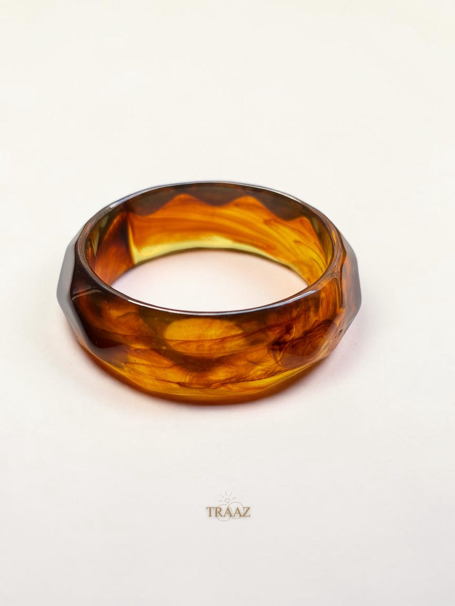 hazel Faceted acrylic bangle