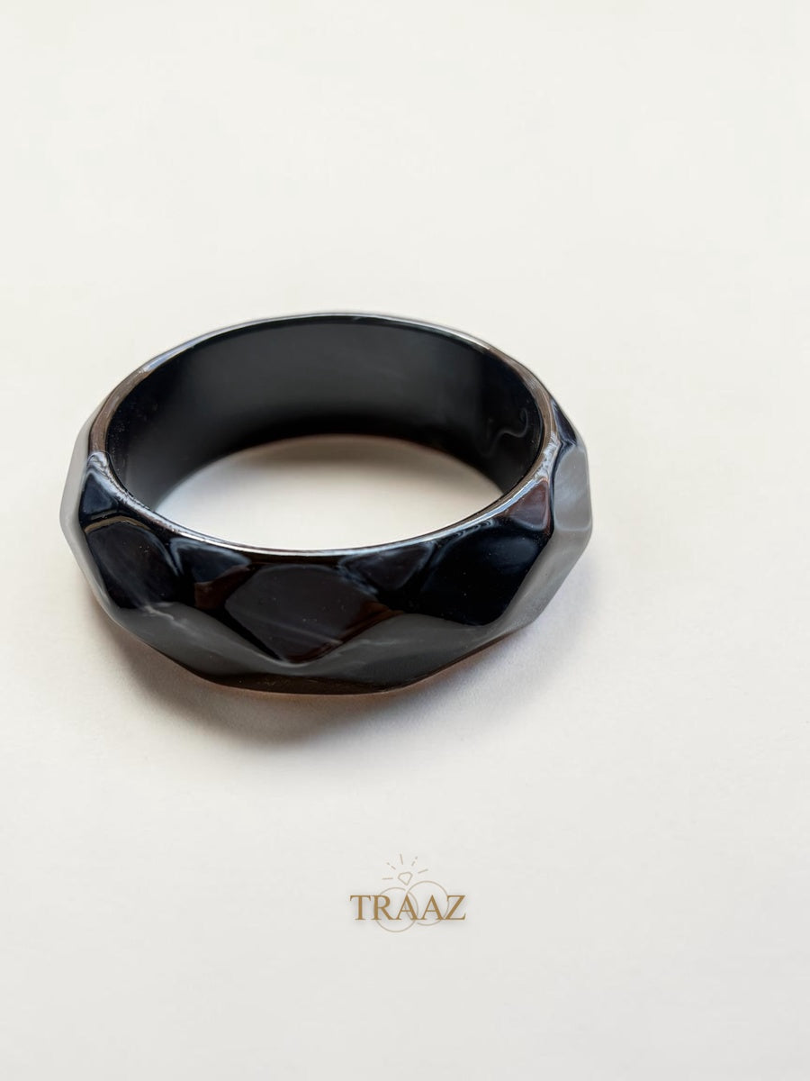 Black Faceted acrylic bangle