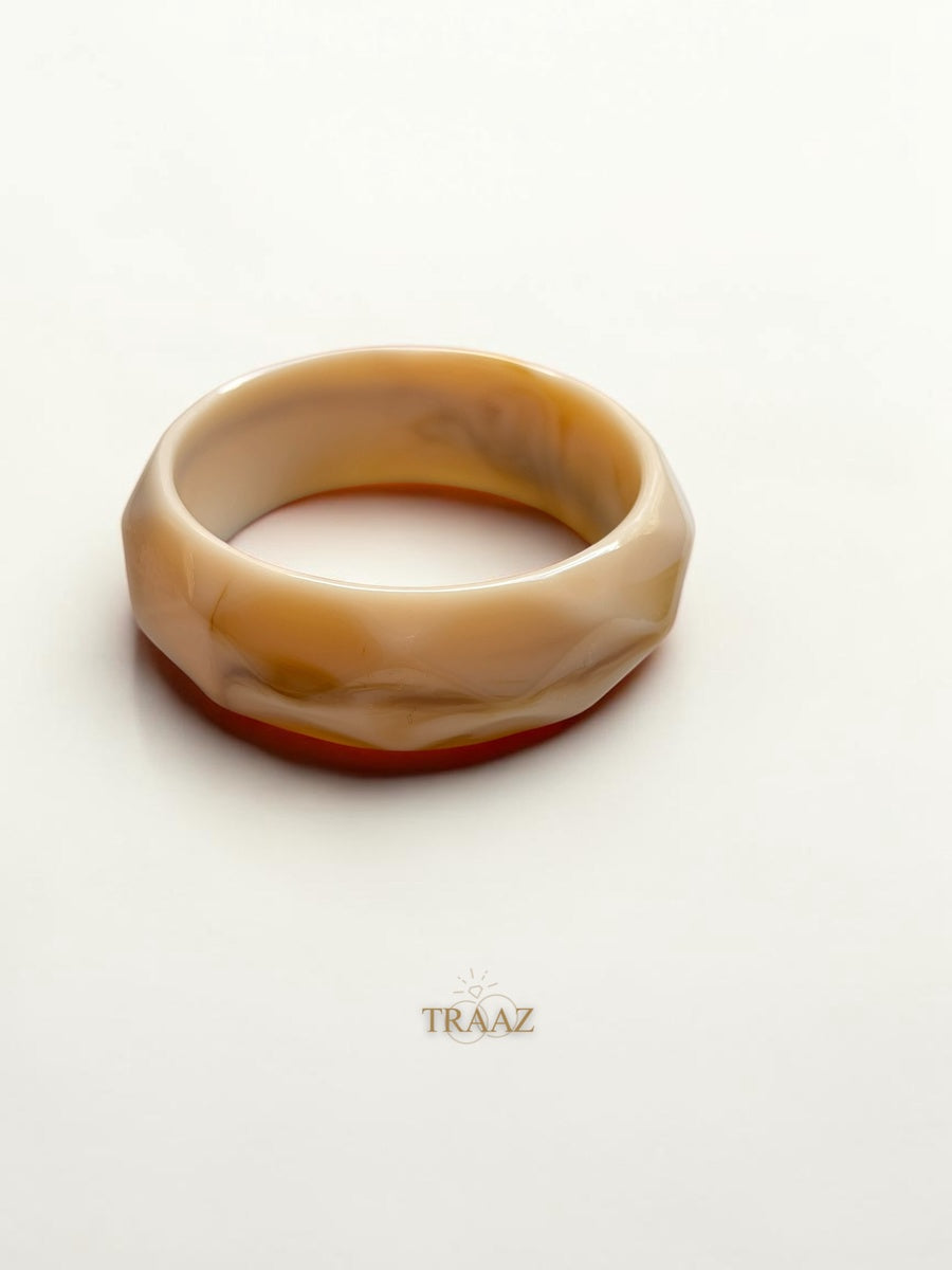 beige Faceted  acrylic bangle
