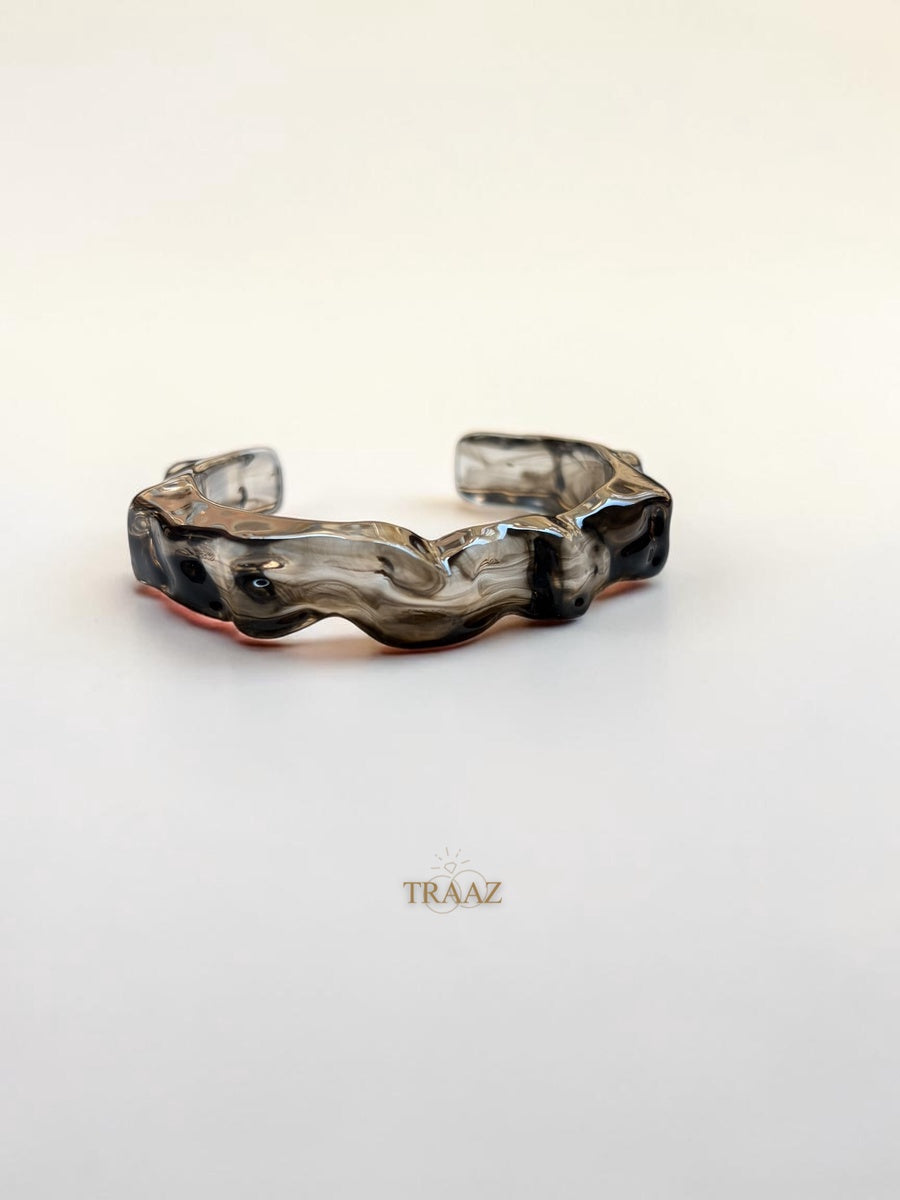 Smoky Wavy acrylic bangle