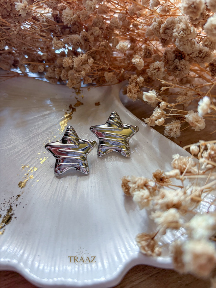 Wavy Star Earring