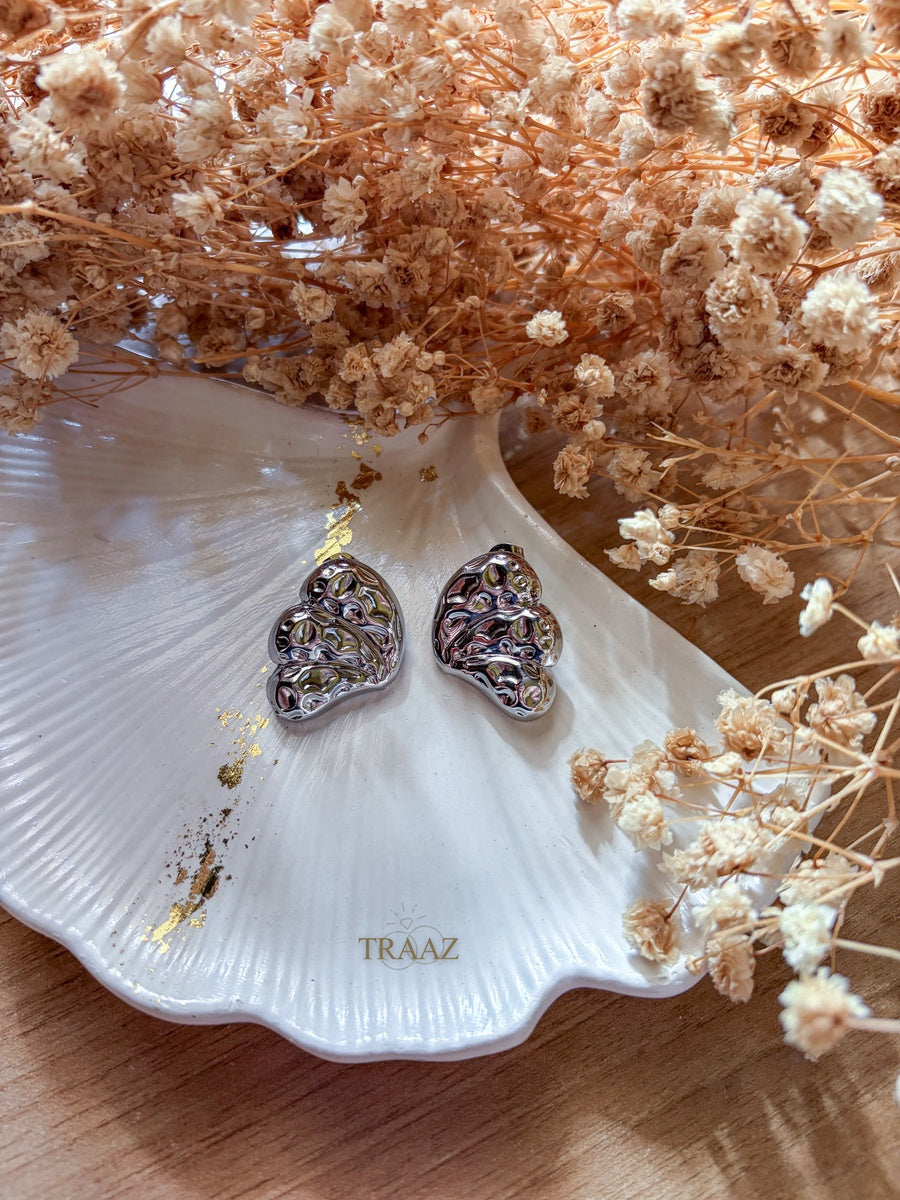 Shell Earring