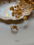 ⁦Mixed Flower Ring