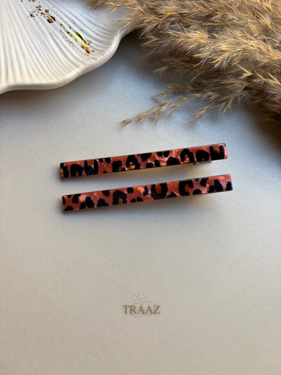 Leopard Clips