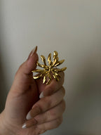Blossom brooch